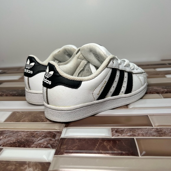 Adidas super star (kids) - Picture 2 of 12